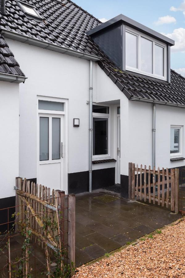 Welcome In - Bovenappartement Paviljoenwei 12-29, Sneek - Offingawier Exteriör bild